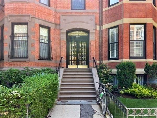 337 Beacon - Photo 1