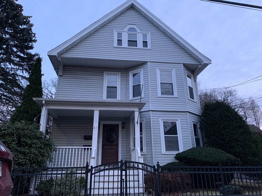 87 Montclair - Photo 1
