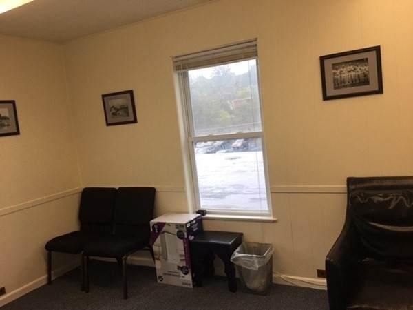 1359 Centre - Photo 1