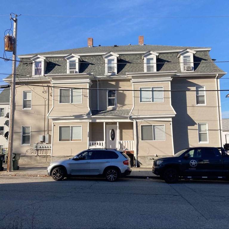 84 Danforth - Photo 1
