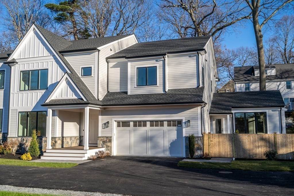 1058 Beacon - Photo 1