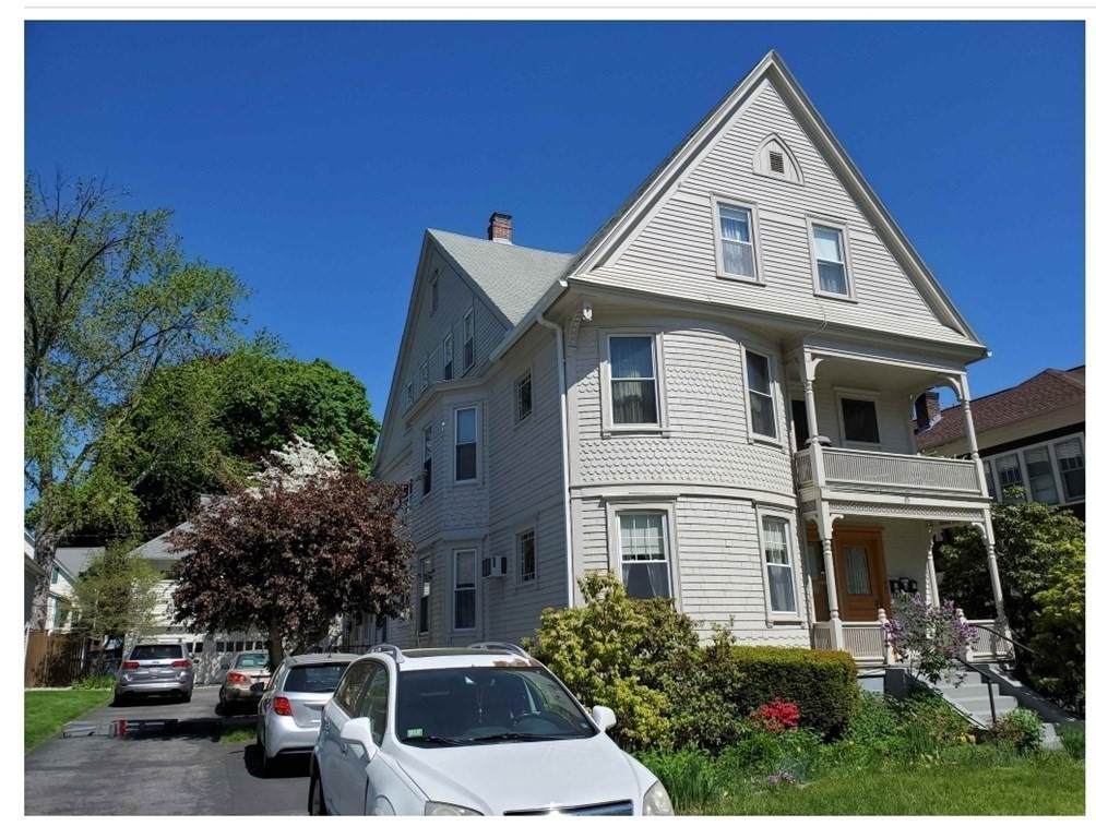 85 June St - Photo 1