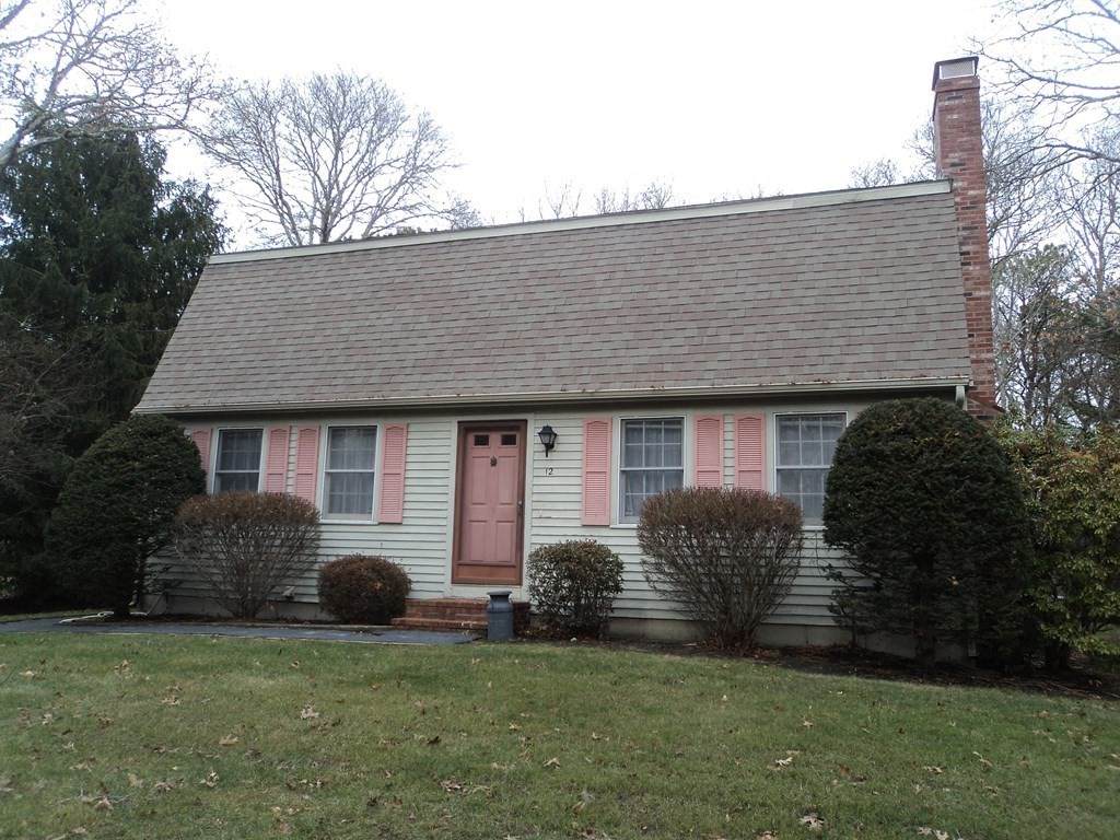 12 Pinehurst Dr - Photo 1