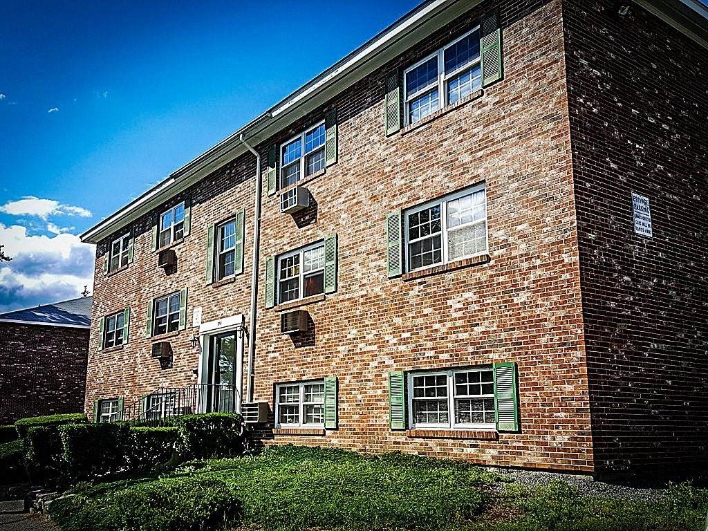 351 Hildreth St - Photo 1