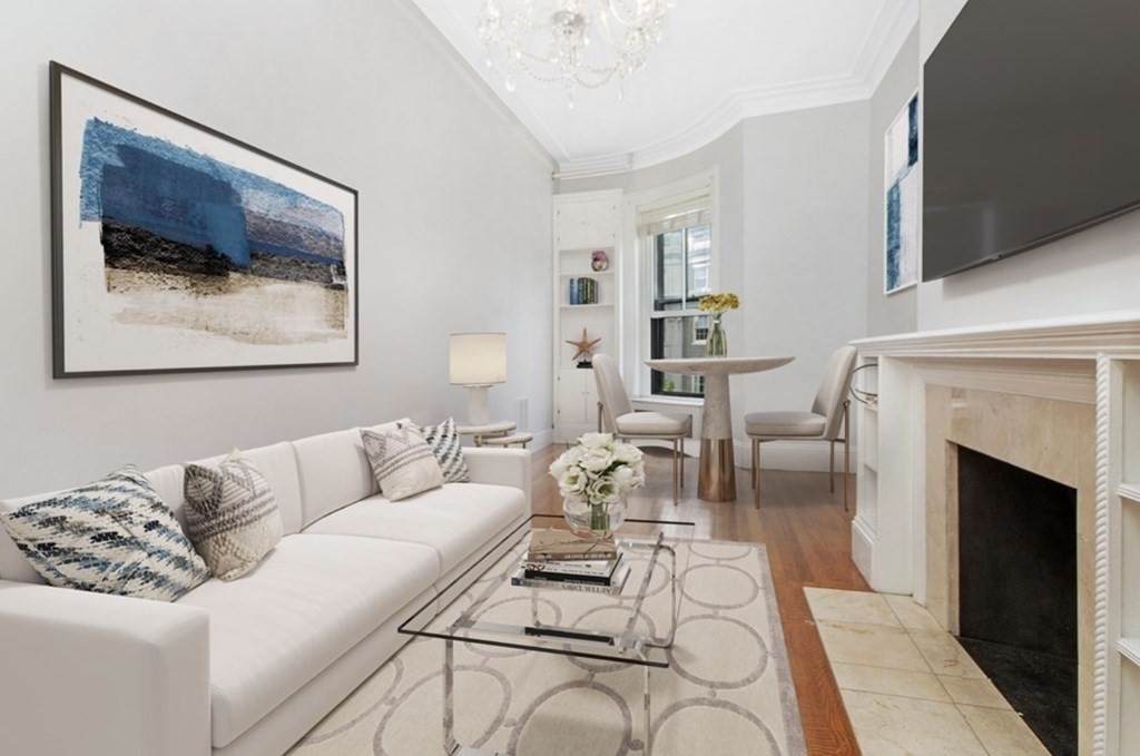 167 Beacon - Photo 1