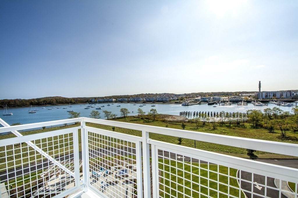 130 Broad Reach - Photo 1