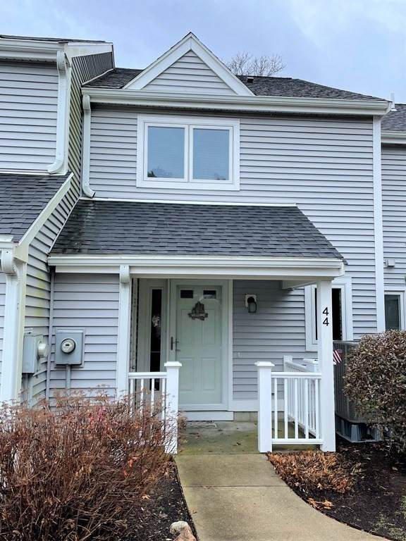 44 Westcliff Dr - Photo 1