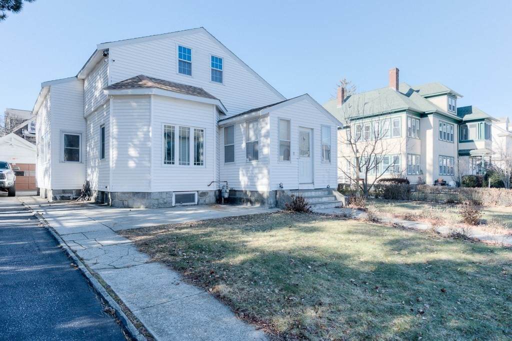 17 Roxbury Street - Photo 1