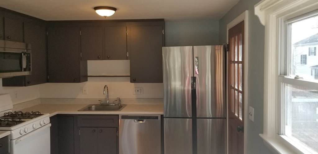 102 Lynn Ave - Photo 1