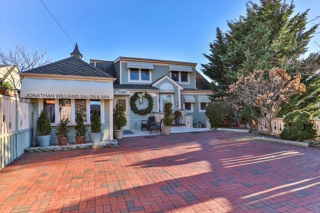 139 Bradford - Photo 1