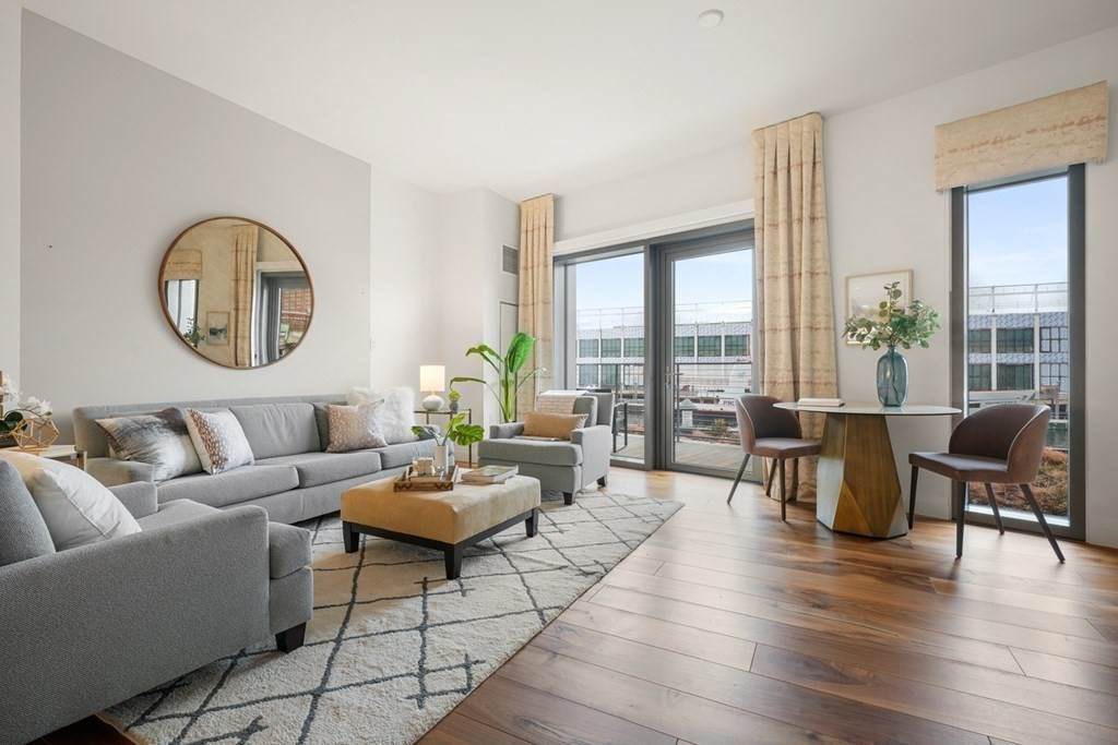300 Pier 4 Blvd - Photo 1