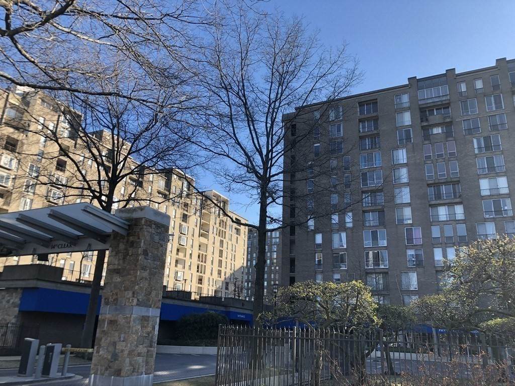 44 Washington St - Photo 1