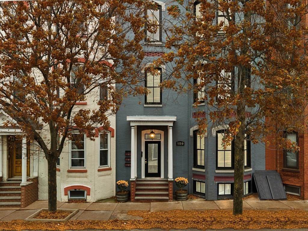 159 W Third - Photo 1