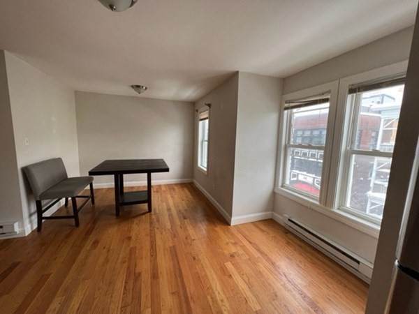 67 Marion St - Photo 1