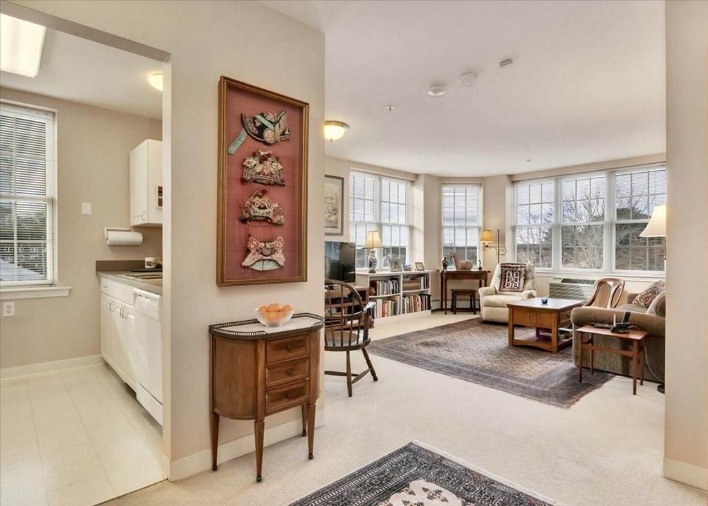 100 Alden Street - Photo 1