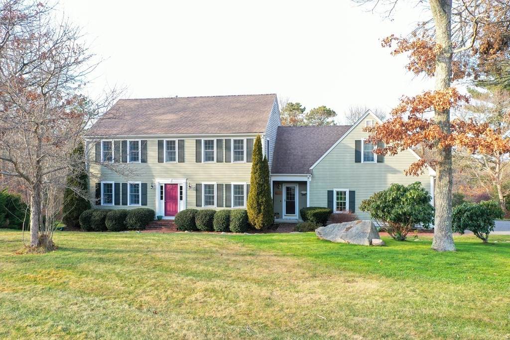 14 Crescent Hill Rd - Photo 1