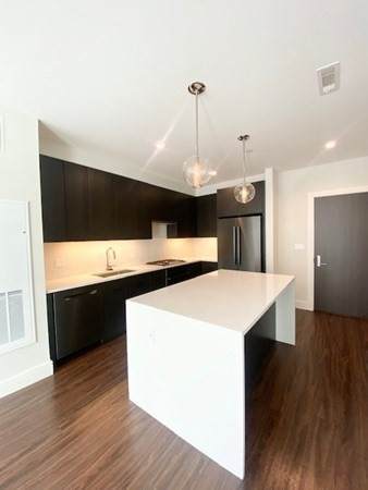 99 Sumner - Photo 1