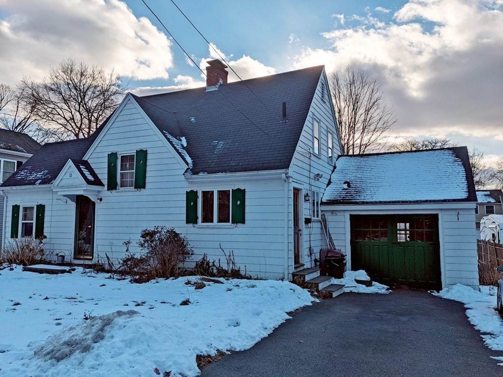 32 Heather Street - Photo 1
