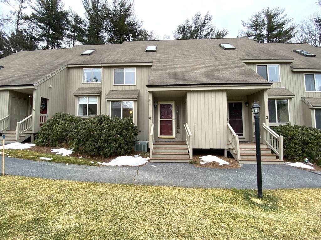 4 Suffolk Ct - Photo 1