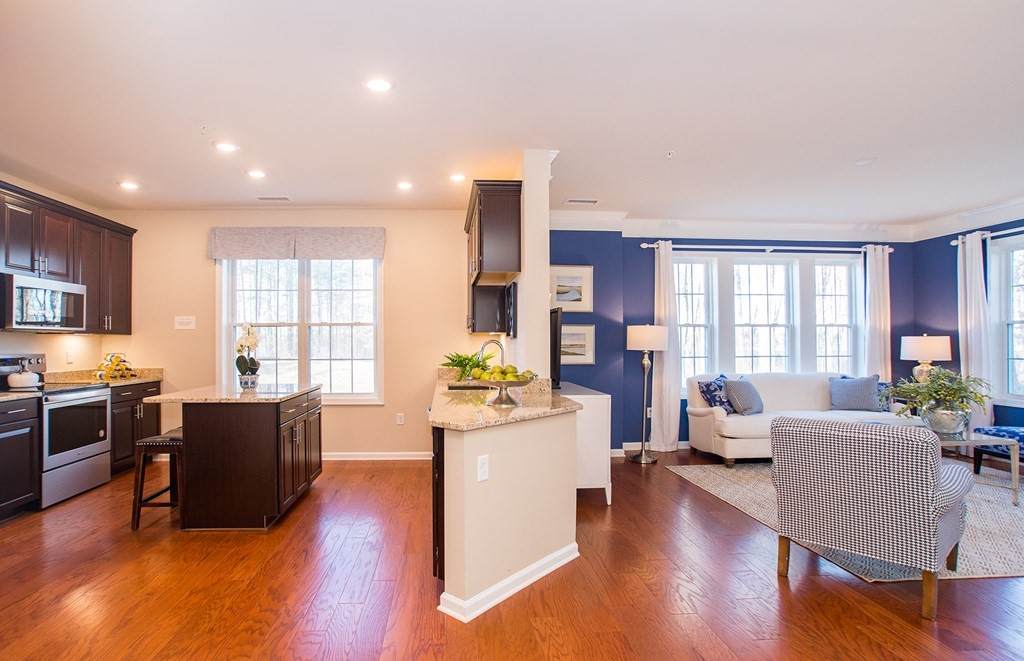 250 Martins Landing - Photo 1