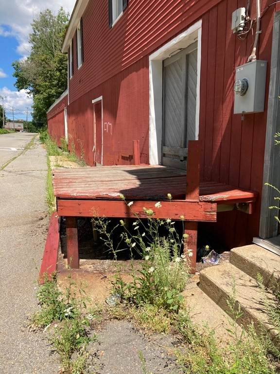 74 Sherman St - Photo 1
