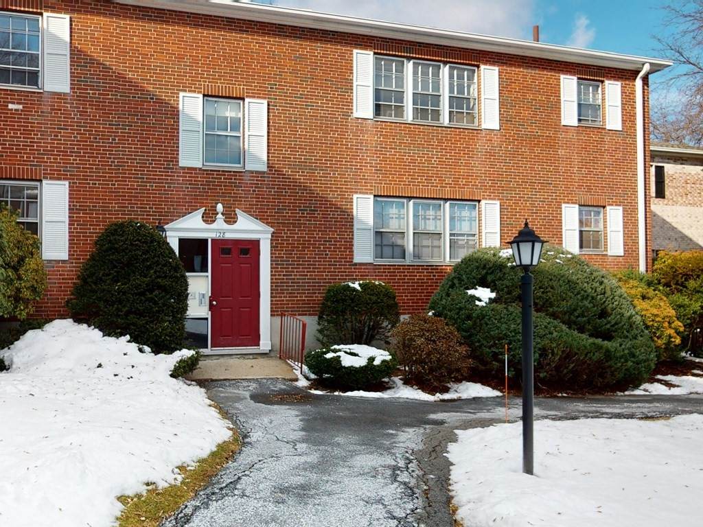 128 Lake Shore Road - Photo 1