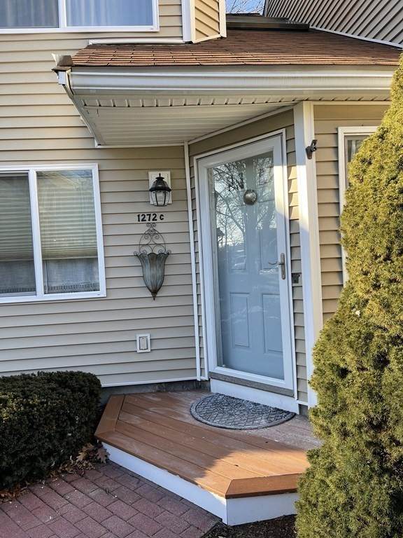 1272 Washington - Photo 1