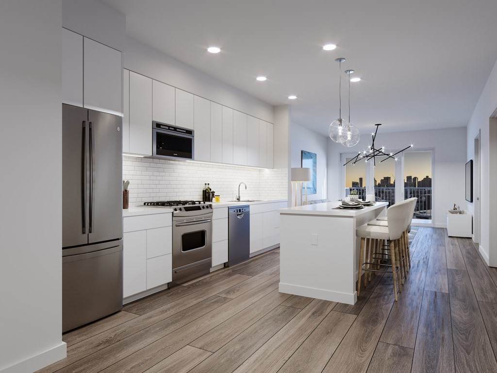 205 Maverick St - Photo 1