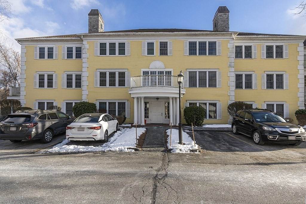 1 Riverview Blvd - Photo 1