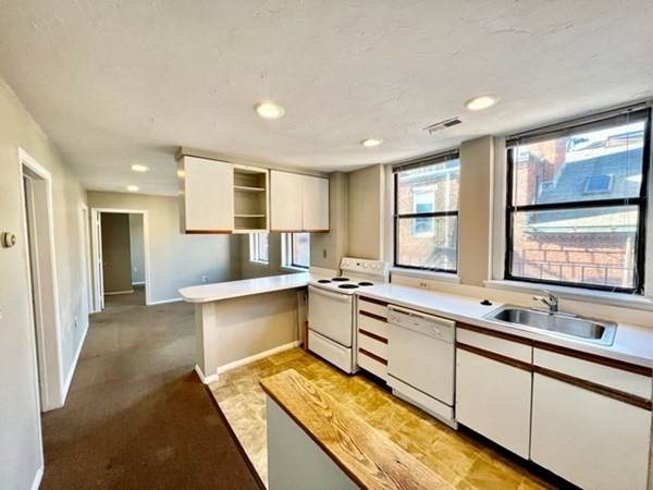 38 Charter St - Photo 1