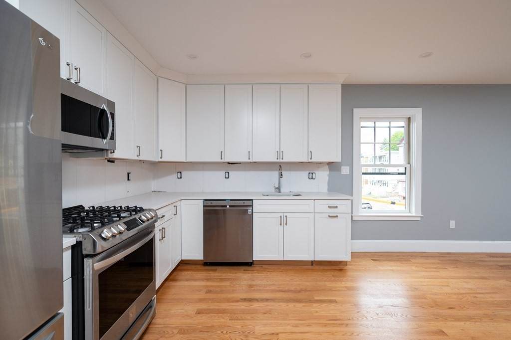 15 Ashland Street - Photo 1