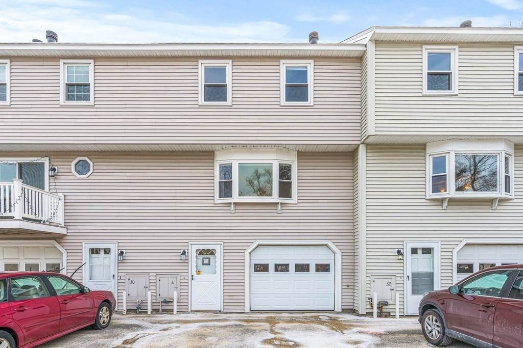 62 Frederick St - Photo 1