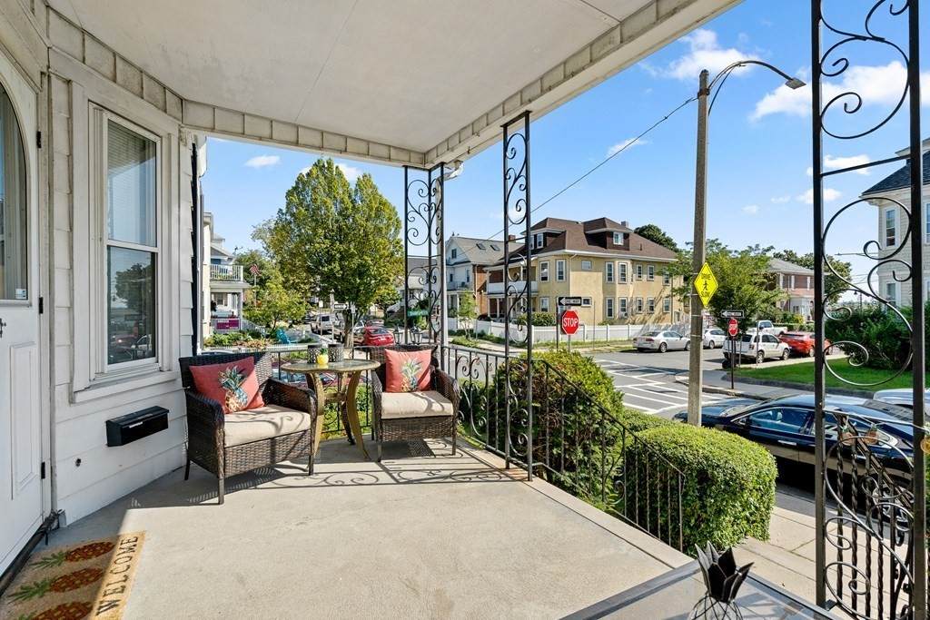 94 Saint Andrew Rd - Photo 1