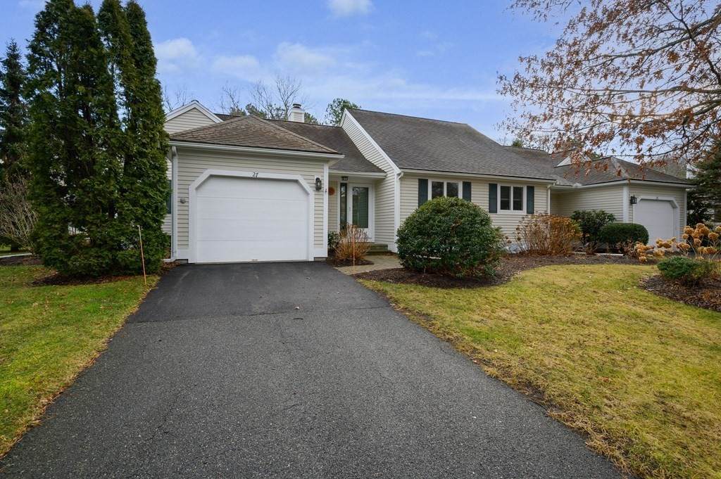 27 Windward St - Photo 1