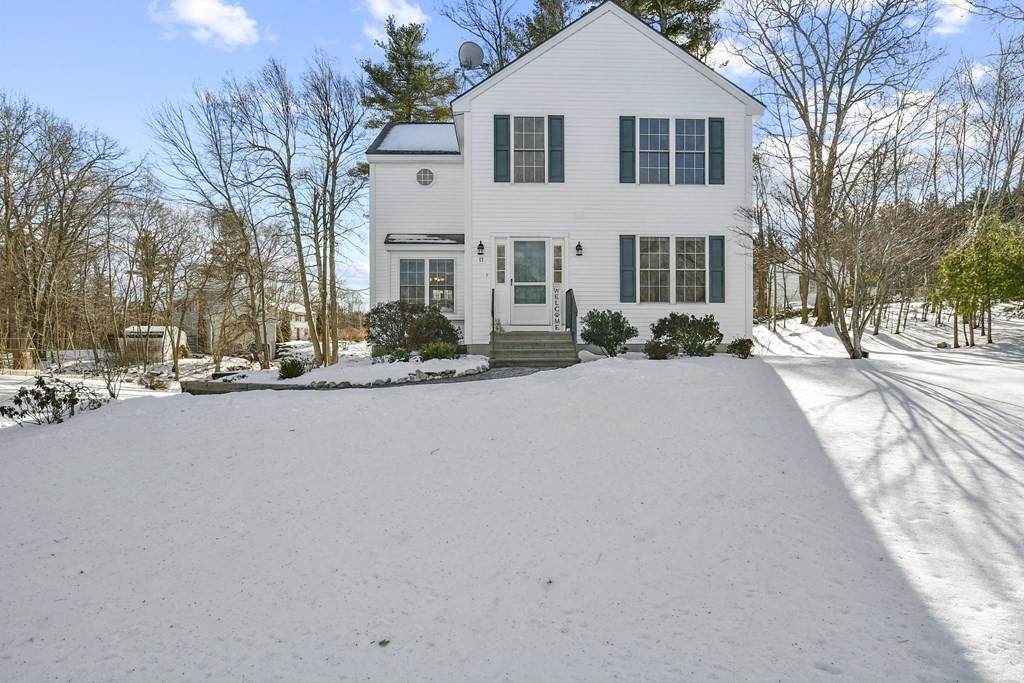 11 Drew Woods Drive - Photo 1