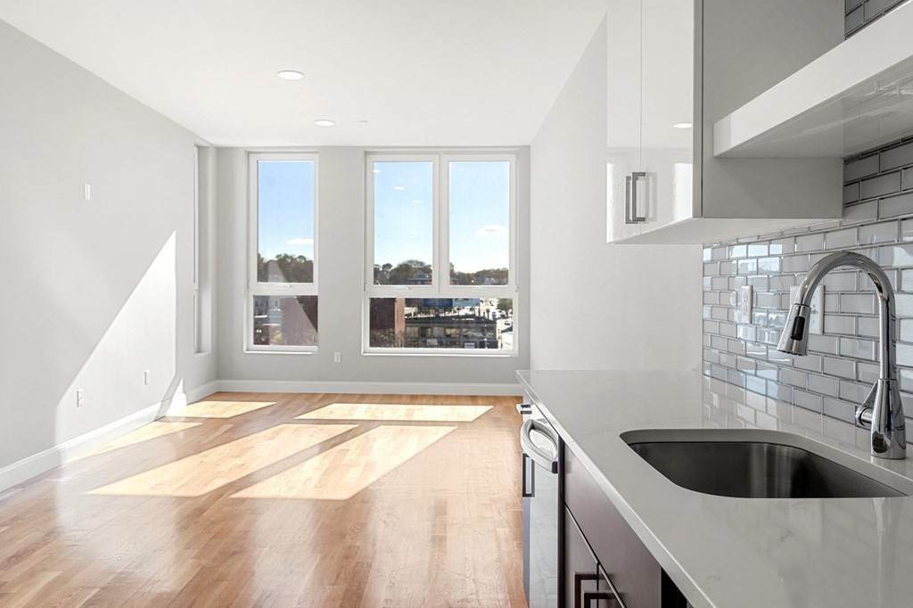 10 Taber Street - Photo 1