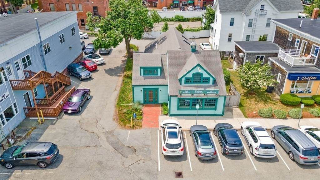 17 South Park Ave - Photo 1