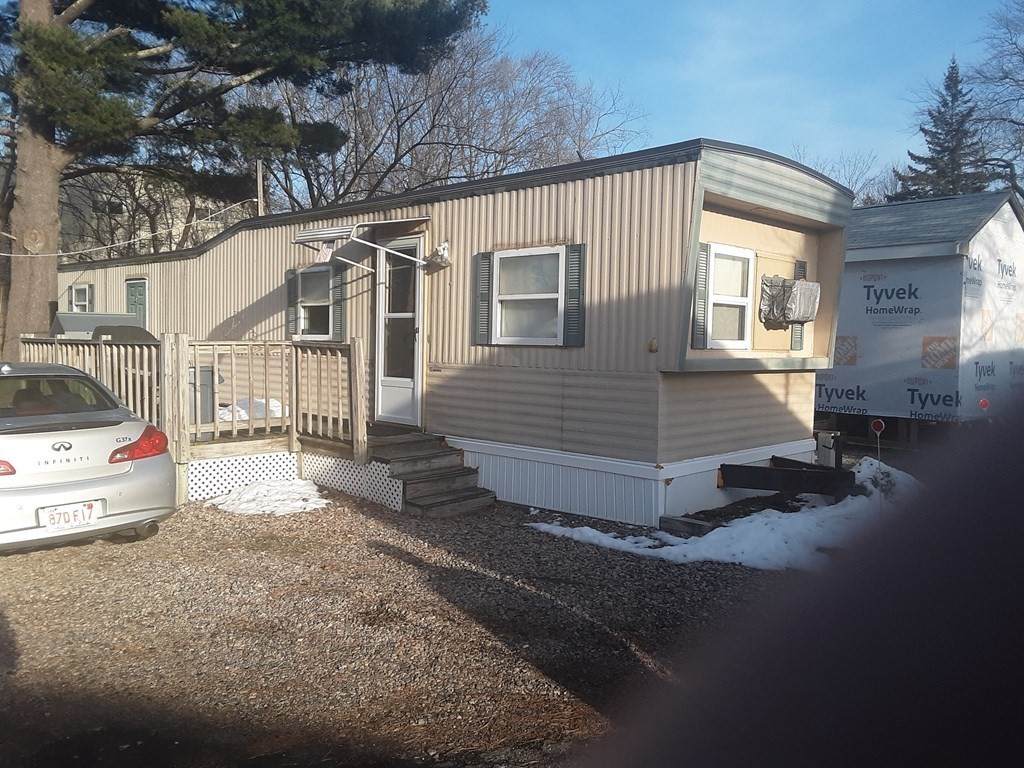200 North - Photo 1