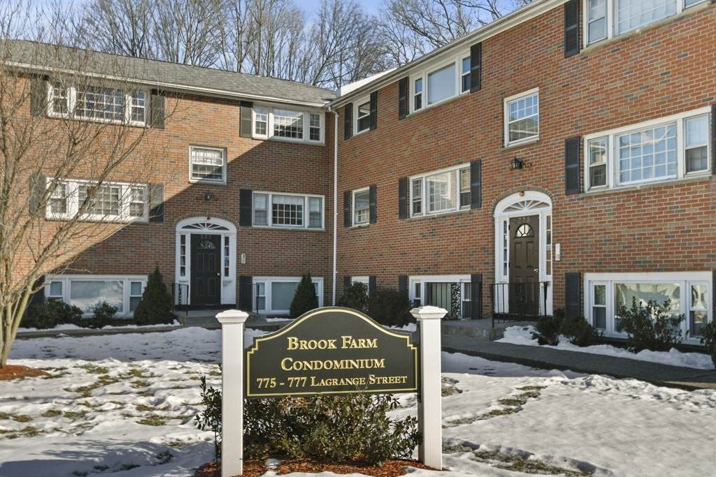 777 Lagrange St - Photo 1