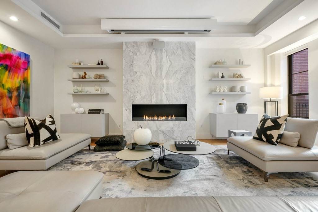 201 W Brookline St - Photo 1