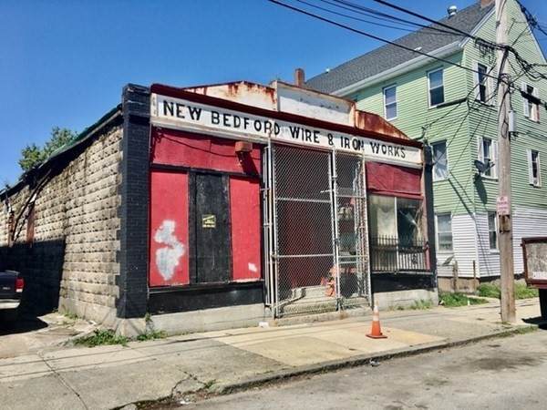19-21 Beetle St. - Photo 1