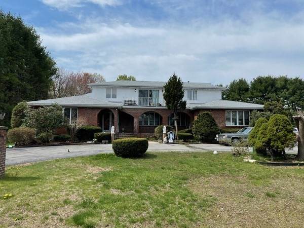 139 Porter Street - Photo 1