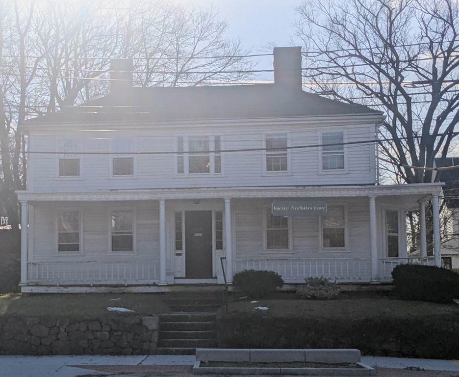 1620 Massachusetts Avenue - Photo 1