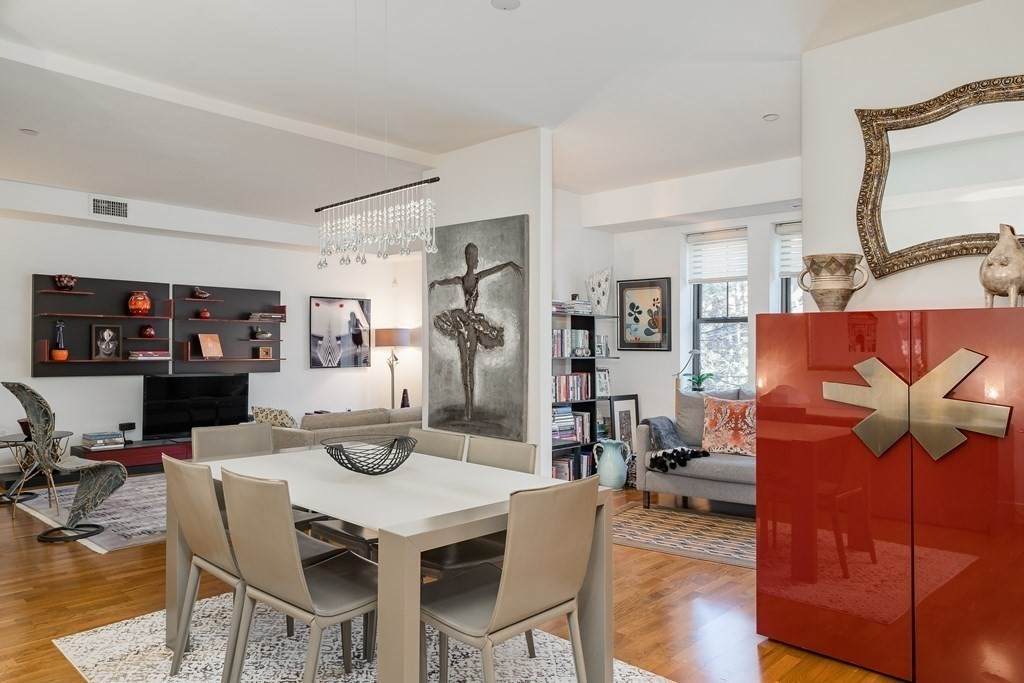 150 Saint Paul St - Photo 1