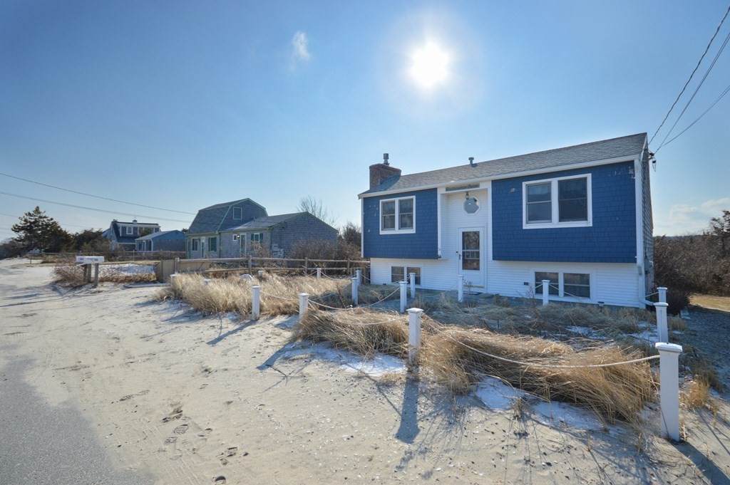 56 North Shore Blvd - Photo 1