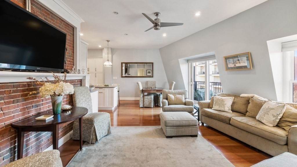 28 Atlantic Avenue - Photo 1