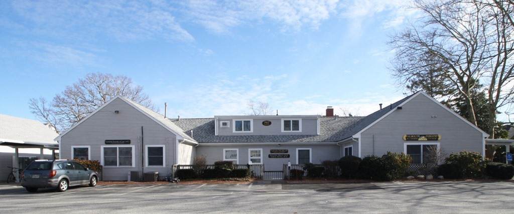342 Gifford - Photo 1