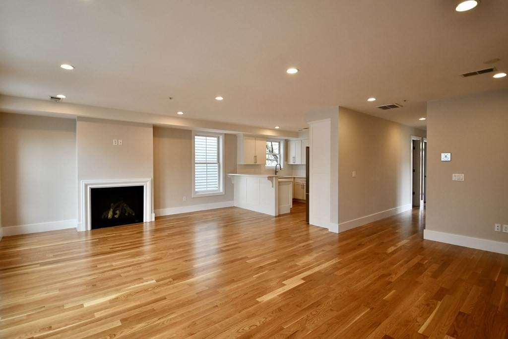 14 Jenkins Street - Photo 1
