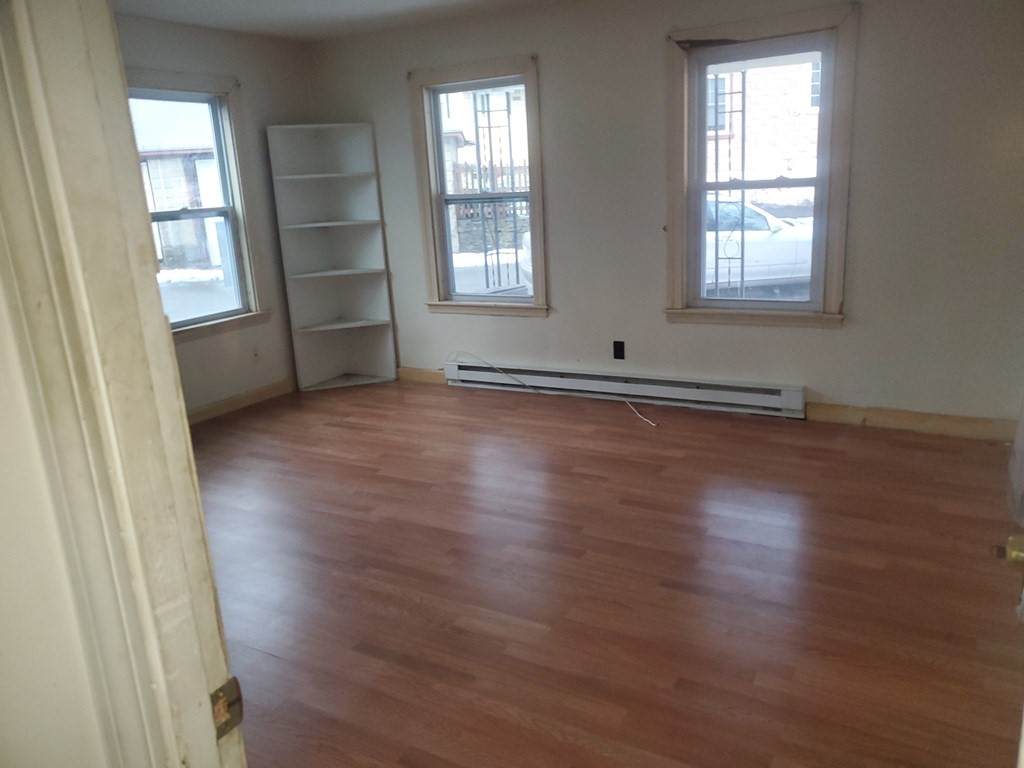 46 Wright St - Photo 1