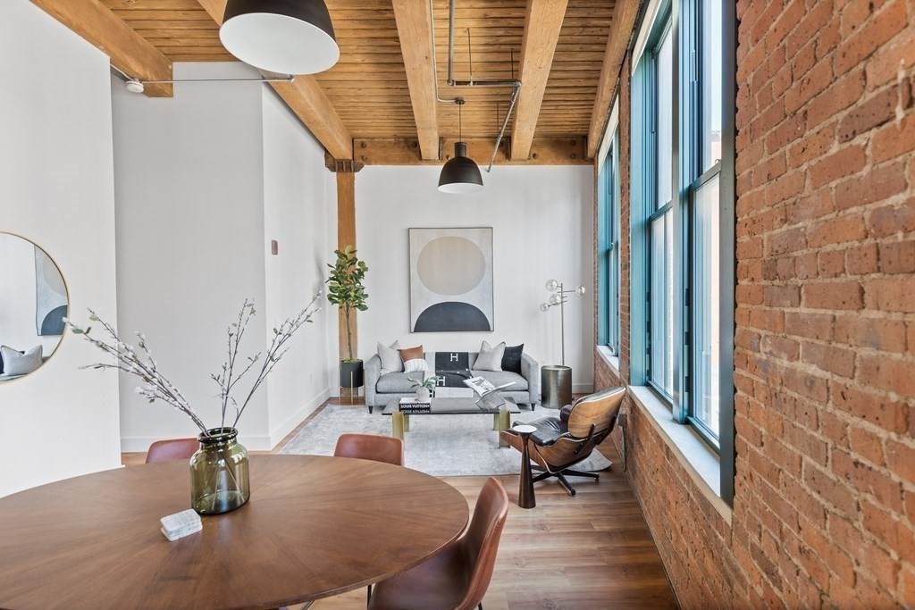 49 Melcher Street - Photo 1